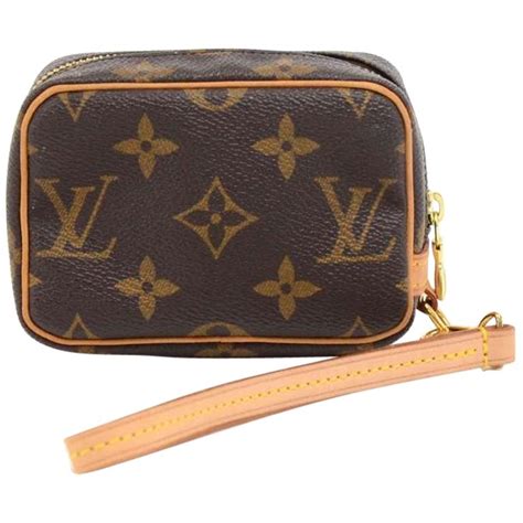 Louis Vuitton Trousse Wapiti for sale 